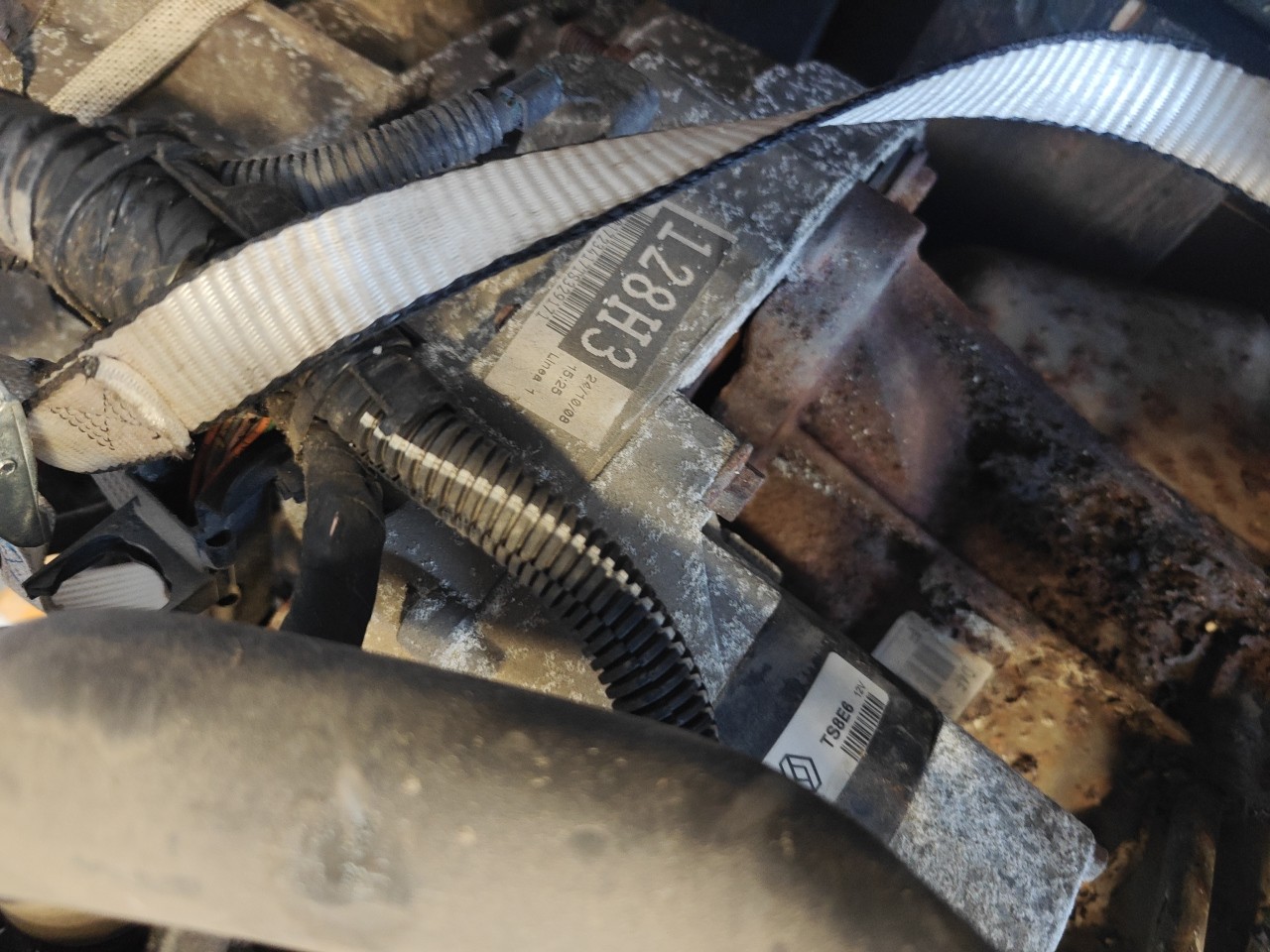 Motor com acessorios RENAULT MODUS / GRAND MODUS (F/JP0_) | 04 -  Imagem-6