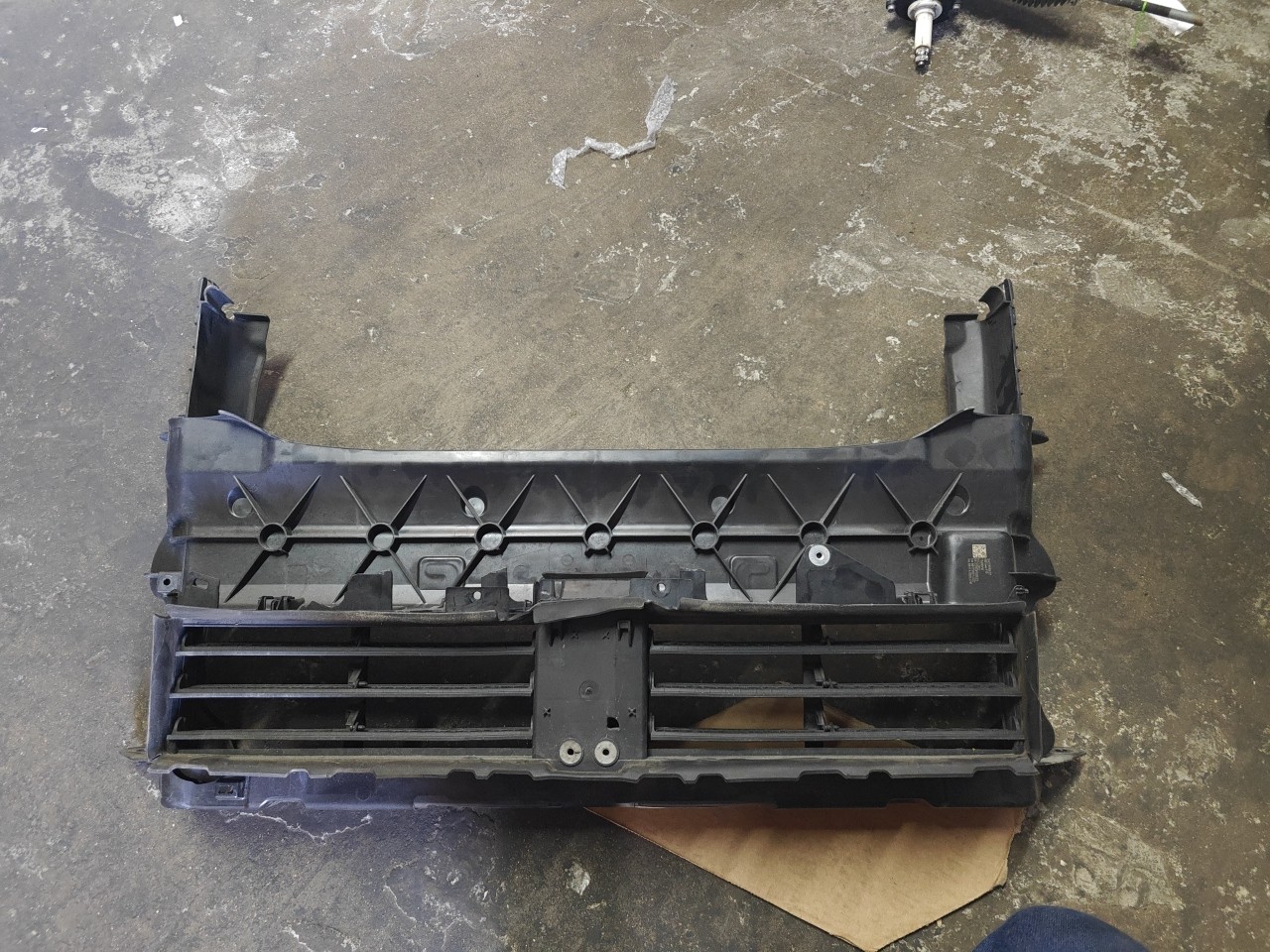 Entrada de Ar / Conduta inferior Central BMW 1 (F40) | 19 - 