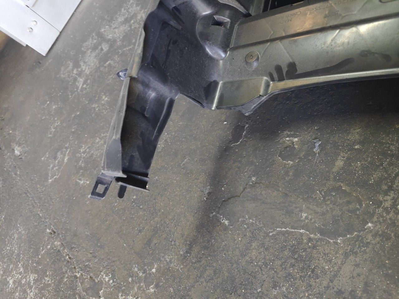 Entrada de Ar / Conduta inferior Central BMW 1 (F40) | 19 -  Imagem-14 Entrada de Ar / Conduta inferior Central BMW 1 (F40) | 19 -  Imagem-14