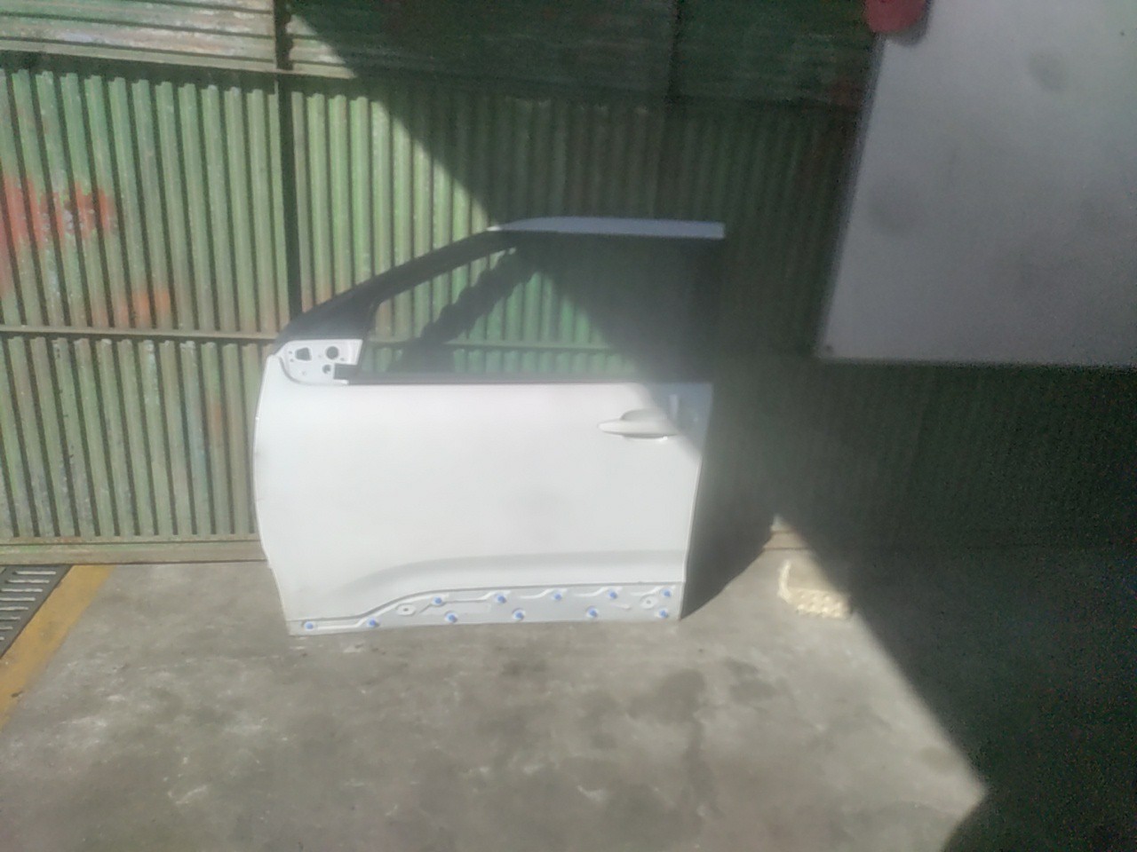 Front Door Left  CITROEN C4 CACTUS | 14 - 