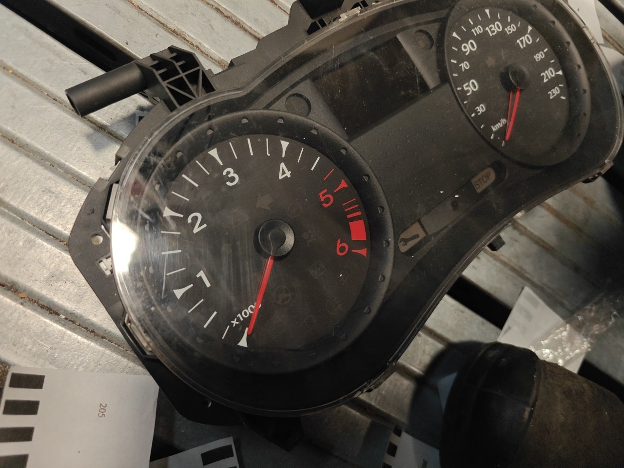 Quadrante / Painel Instrumentos RENAULT CLIO III (BR0/1, CR0/1) | 05 -  Imagem-1