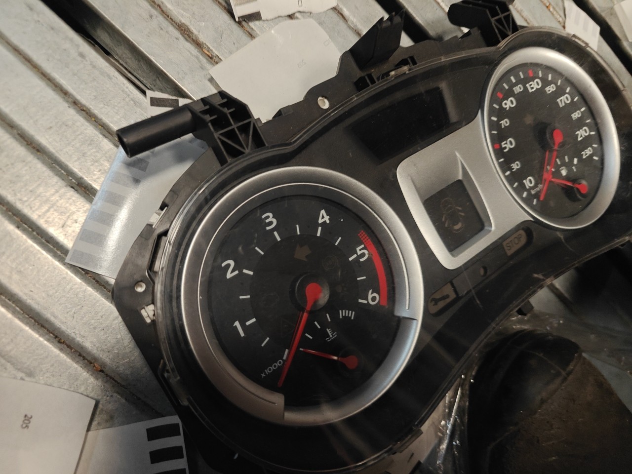 Quadrante / Painel Instrumentos RENAULT CLIO III (BR0/1, CR0/1) | 05 -  Imagem-1