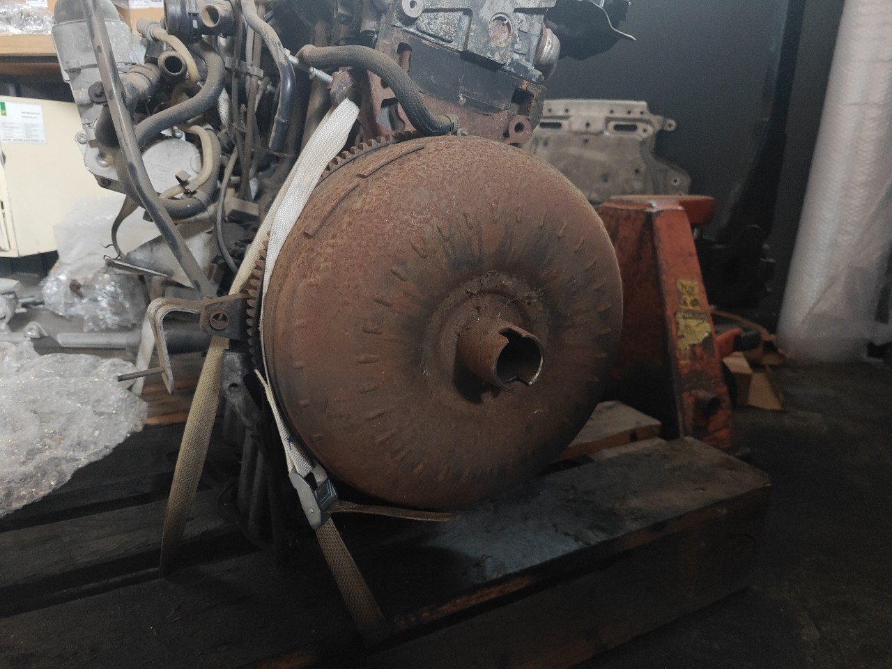 Motor com acessorios BMW 5 (E60) | 01 - 10 Imagem-5 Motor com acessorios BMW 5 (E60) | 01 - 10 Imagem-5