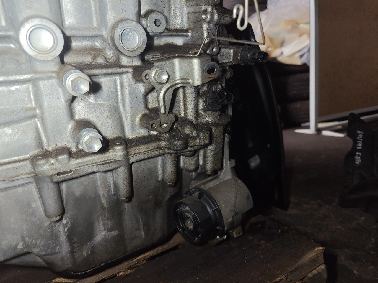 Motor com acessorios TOYOTA AURIS (_E18_) | 12 - 18 Imagem-7 Motor com acessorios TOYOTA AURIS (_E18_) | 12 - 18 Imagem-7