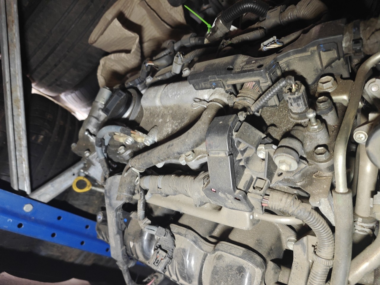 Motor com acessorios TOYOTA AURIS (_E18_) | 12 - 18 Imagem-12 Motor com acessorios TOYOTA AURIS (_E18_) | 12 - 18 Imagem-12