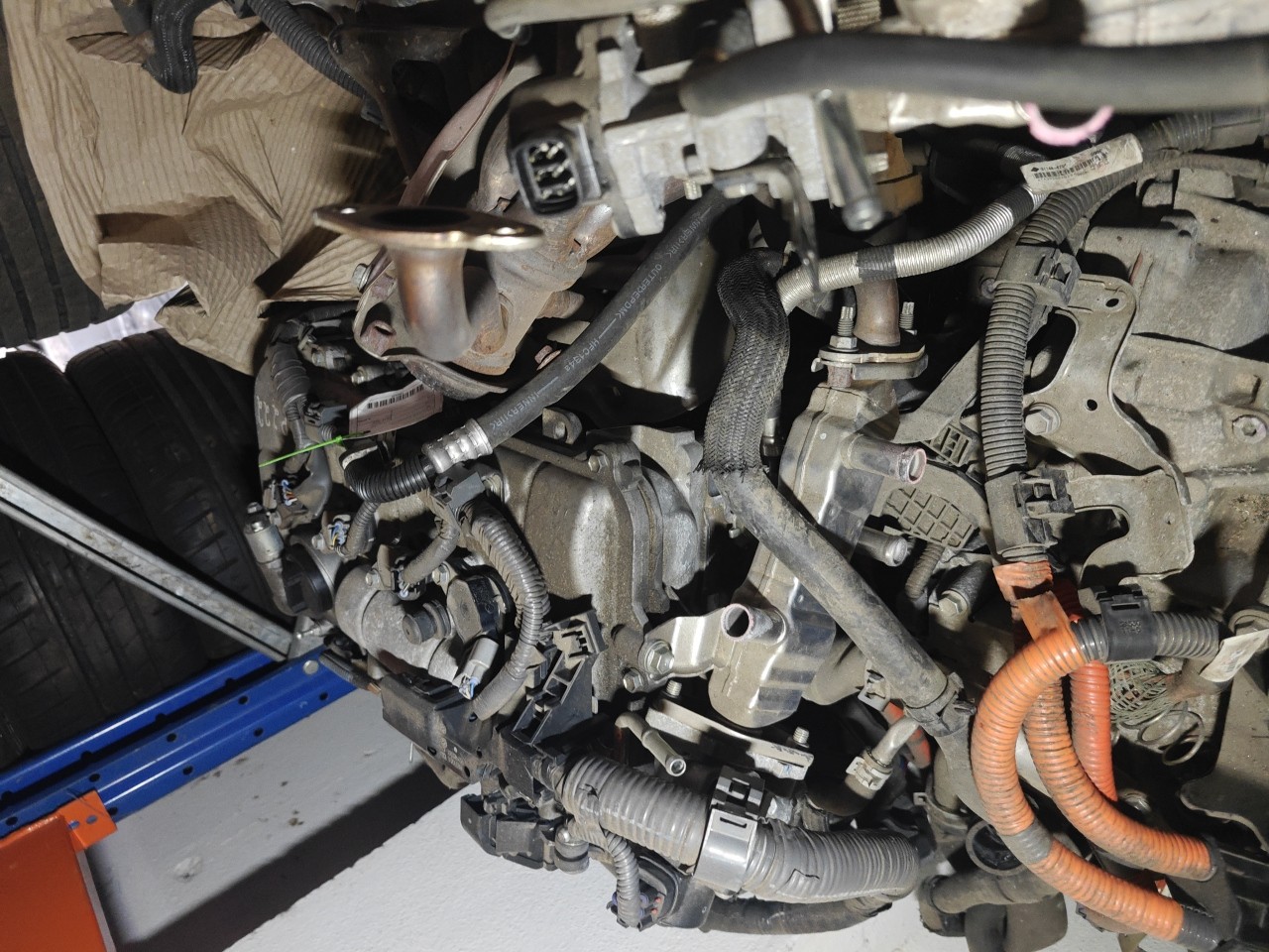 Motor com acessorios TOYOTA AURIS (_E18_) | 12 - 18 Imagem-14 Motor com acessorios TOYOTA AURIS (_E18_) | 12 - 18 Imagem-14
