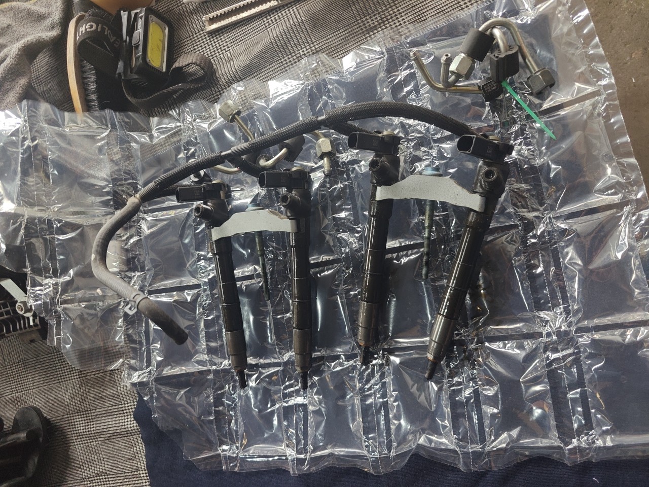 Conjunto de Injetores SEAT ARONA (KJ7) | 17 - 