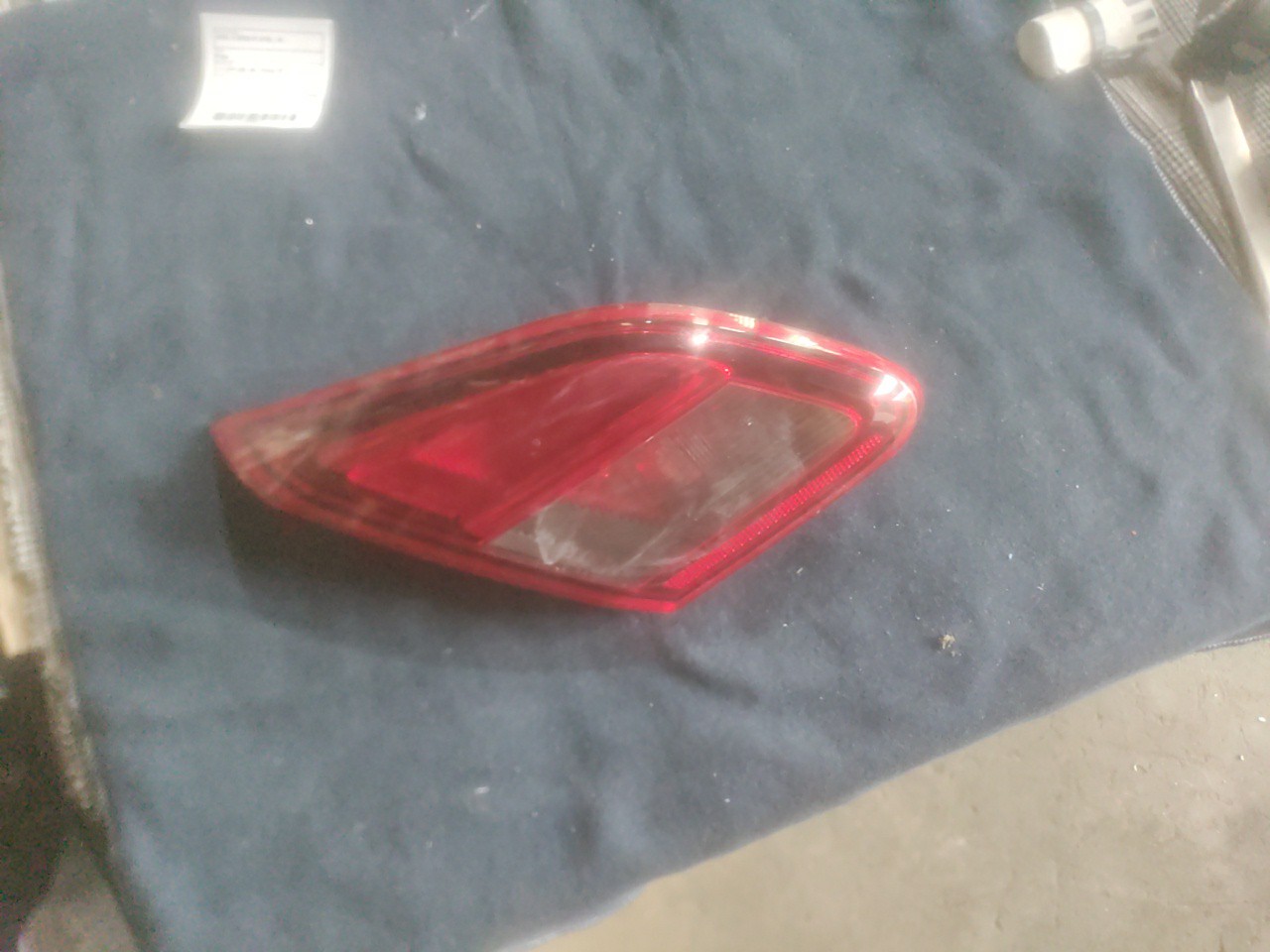 Farolim Esquerdo da Mala OPEL CORSA E (X15) | 14 - 