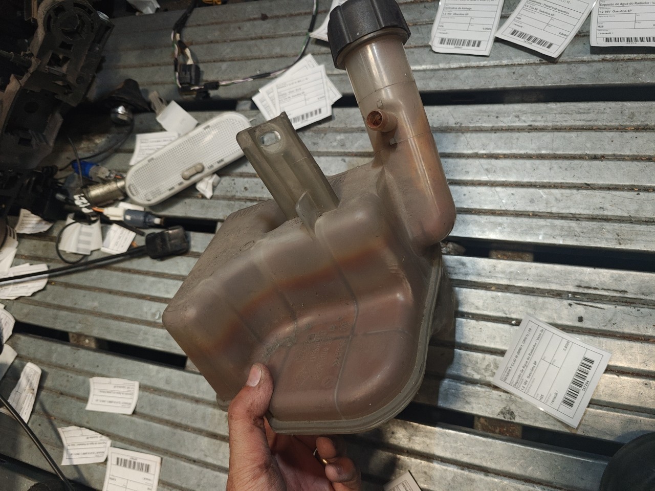 Deposito de Agua do Radiador / Vaso de Expansão RENAULT CLIO III (BR0/1, CR0/1) | 05 - 