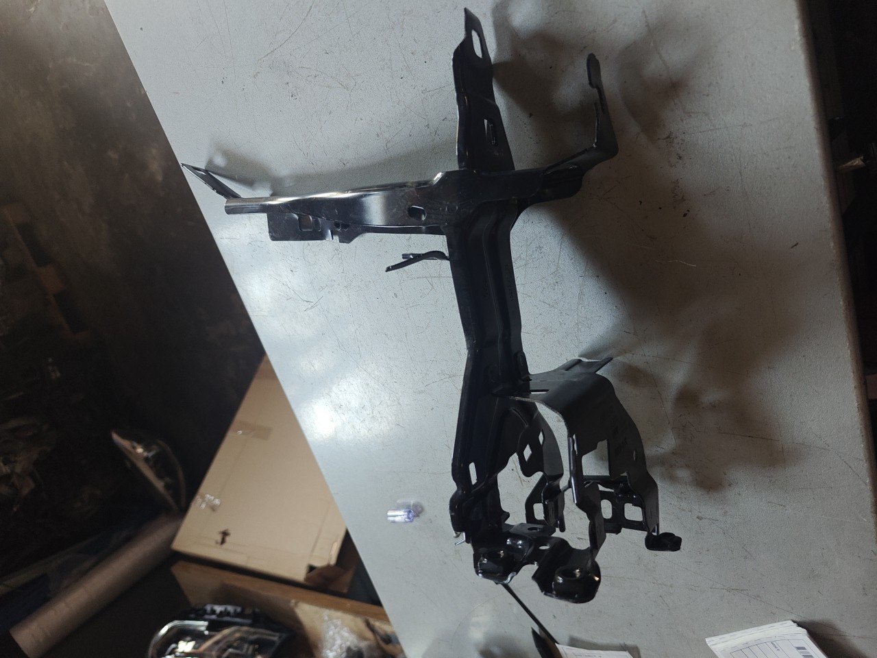 Suporte do Farol Esquerdo BMW 3 Touring (G21) | 19 - 