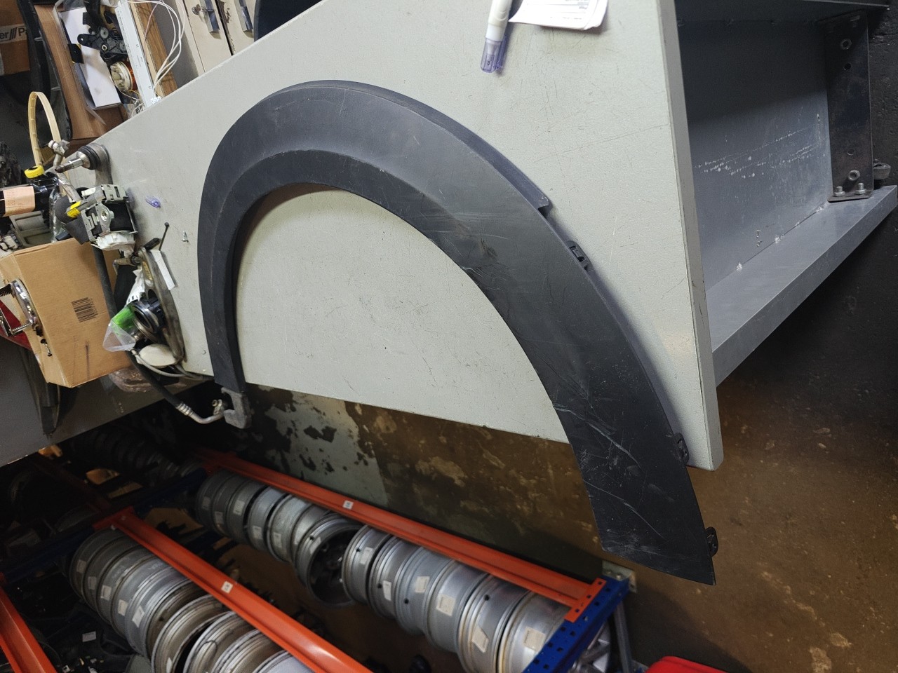 Friso / Aba Guarda Lamas Direito MINI MINI (F56) | 13 - 