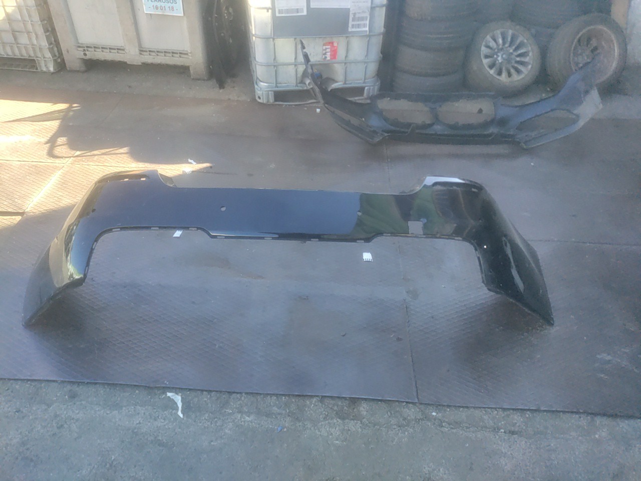 Parachoques Trás / Para Choques traseiro nu BMW 5 (F10) | 09 - 16