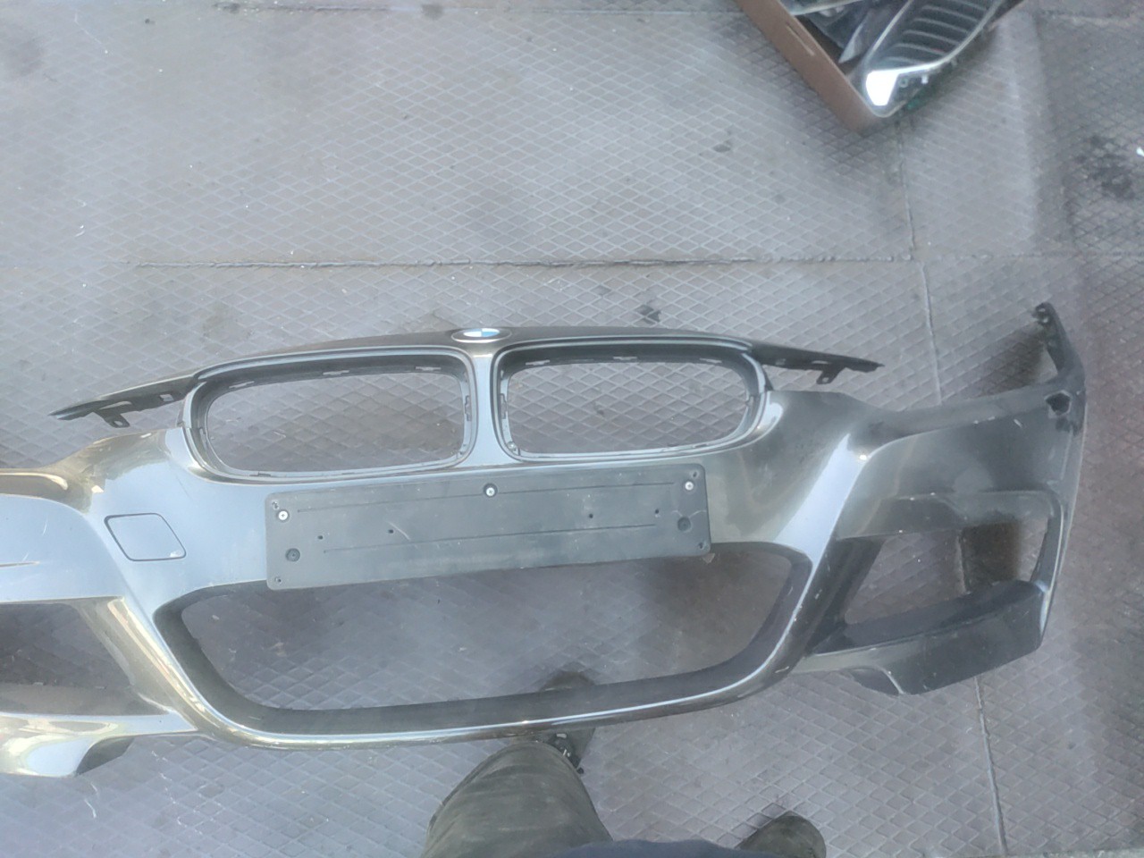 Parachoques Frente / Para Choques Frontal nu BMW 3 (F30, F80) | 11 - 18 Imagem-3