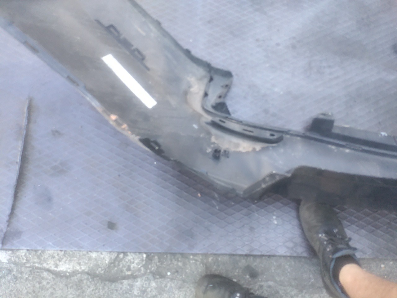 Parachoques Trás / Para Choques traseiro nu BMW 7 (F01, F02, F03, F04) | 08 - 15 Imagem-9