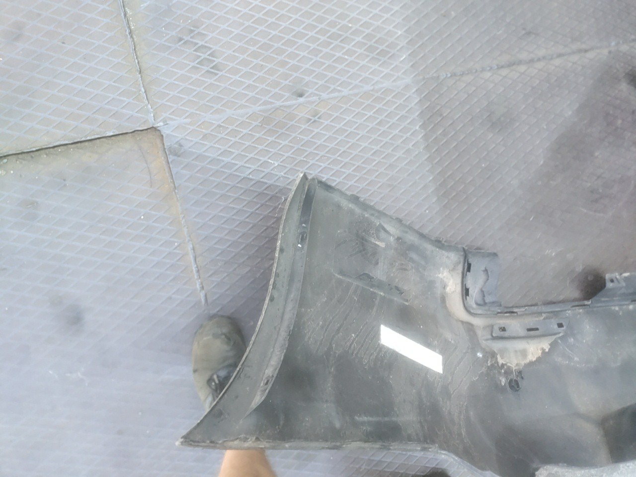 Parachoques Trás / Para Choques traseiro nu BMW 7 (F01, F02, F03, F04) | 08 - 15 Imagem-11