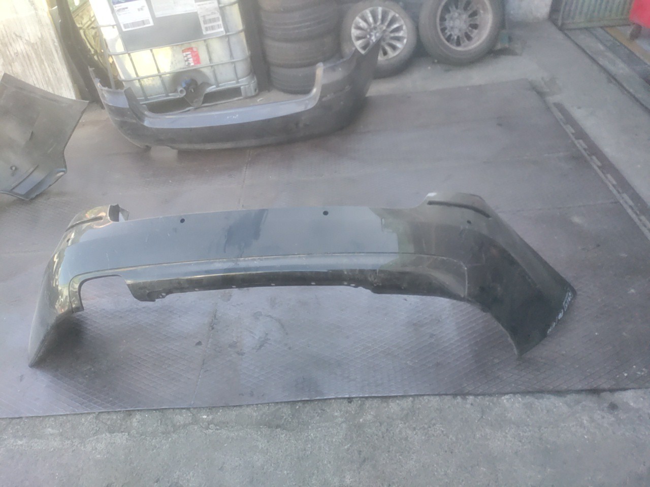 Parachoques Trás / Para Choques traseiro nu BMW 5 Touring (F11) | 09 - 17