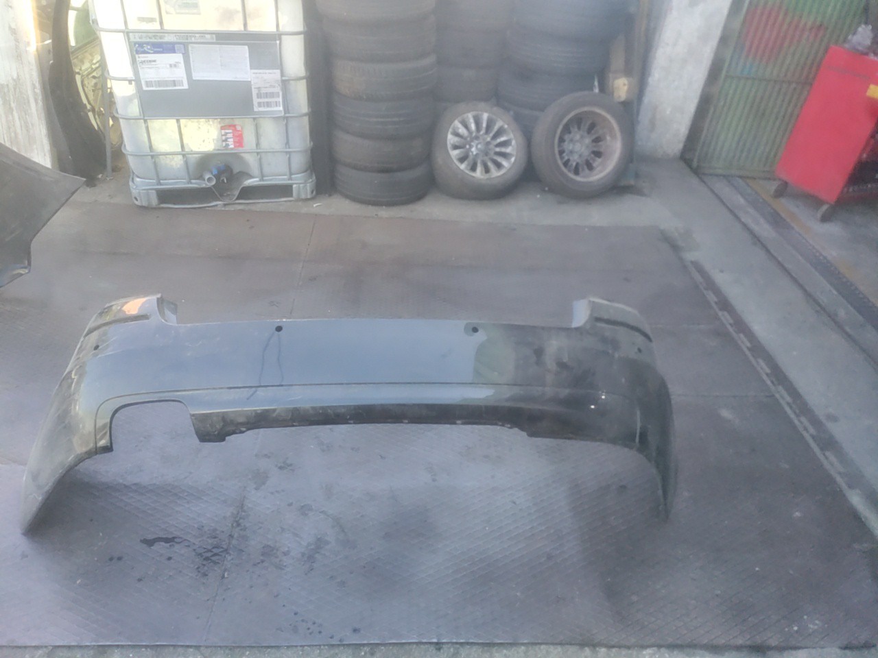 Parachoques Trás / Para Choques traseiro nu BMW 5 (F10) | 09 - 16