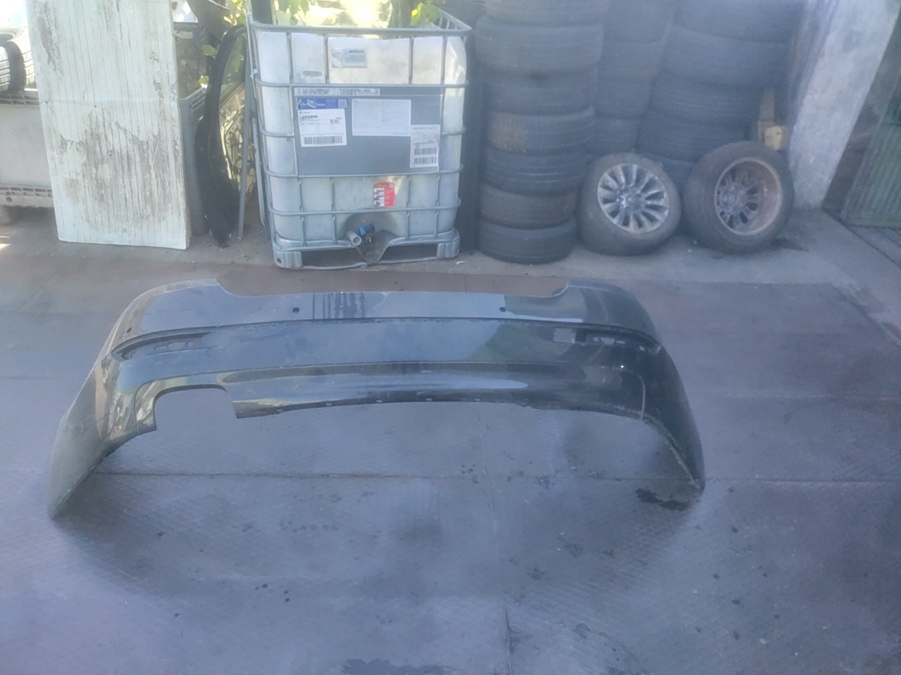 Parachoques Trás / Para Choques traseiro nu BMW 5 (F10) | 09 - 16