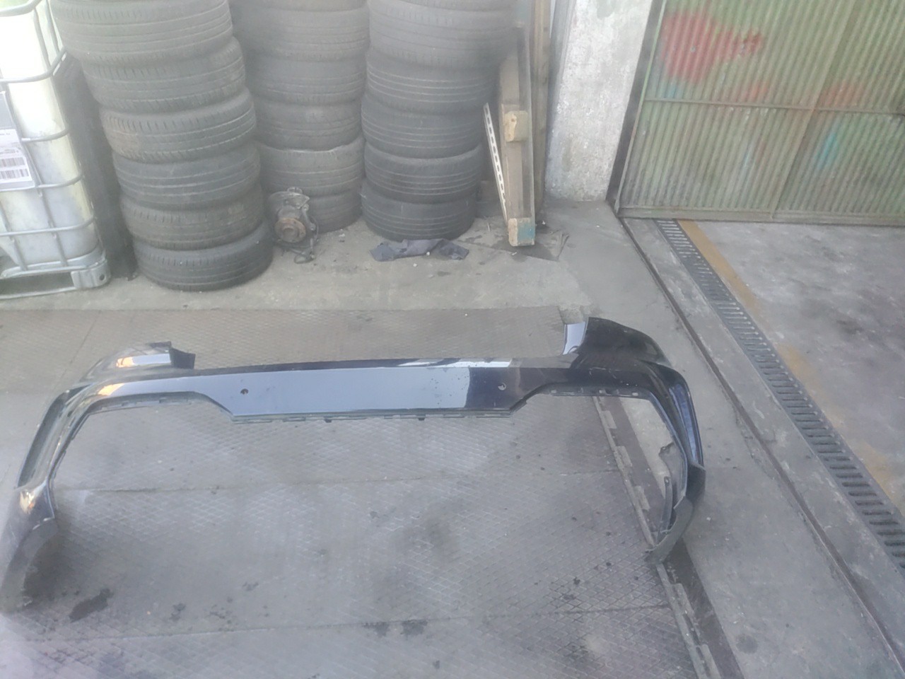 Parachoques Trás / Para Choques traseiro nu RENAULT Clio II (BB0/1/2_, CB0/1/2_)