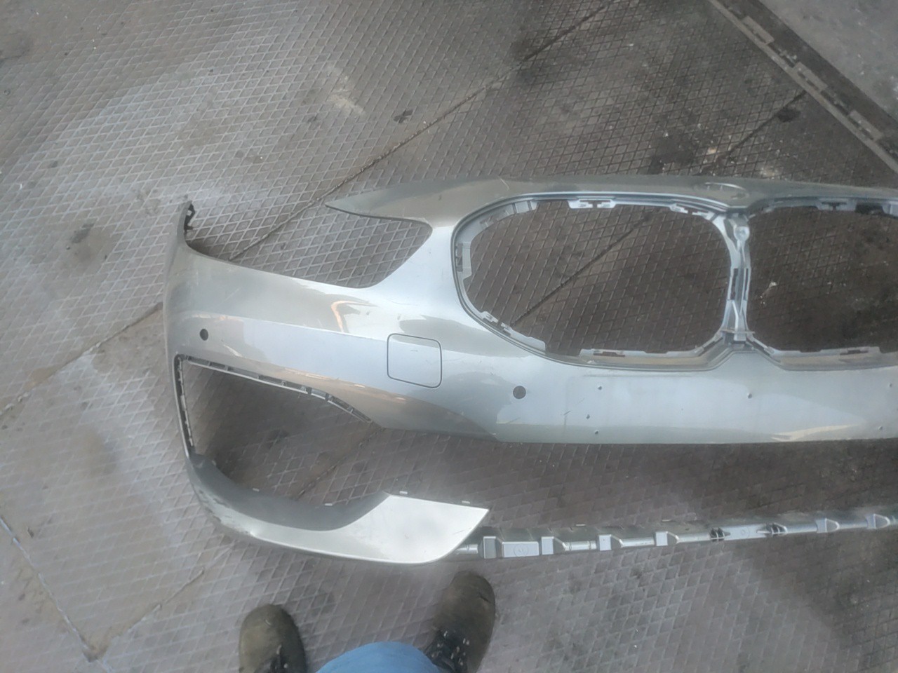 Parachoques Frente / Para Choques Frontal nu BMW 1 (F40) | 19 -  Imagem-1