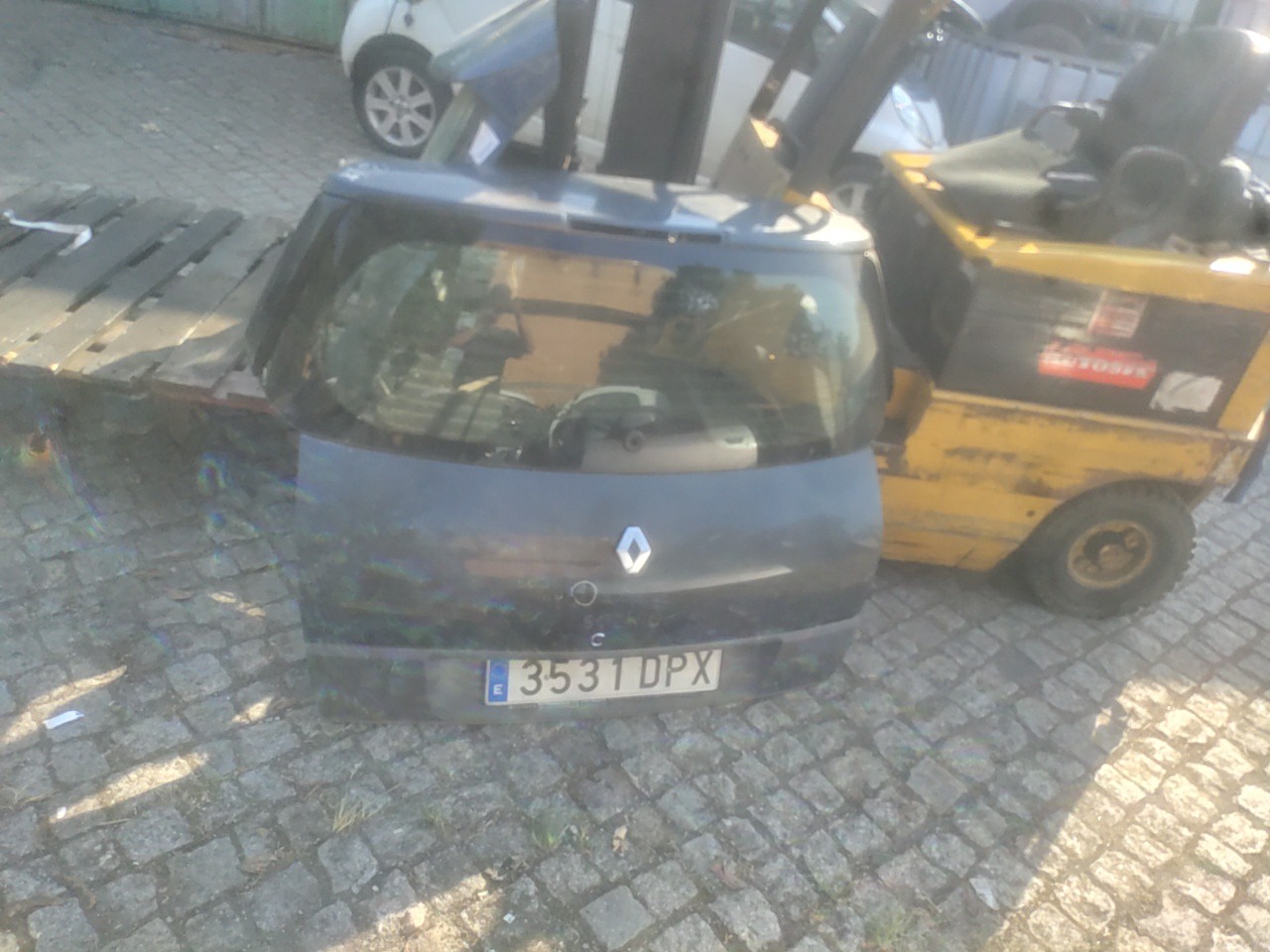 Tampa da Mala com acessorios RENAULT SCÉNIC II (JM0/1_) | 03 - 10 Imagem-5