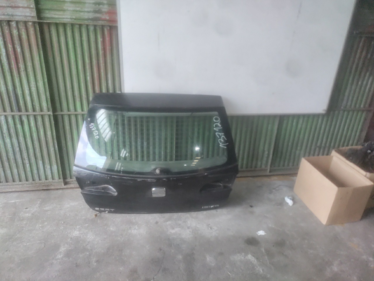 Tampa da Mala com acessorios SEAT IBIZA III (6L1) | 02 - 09
