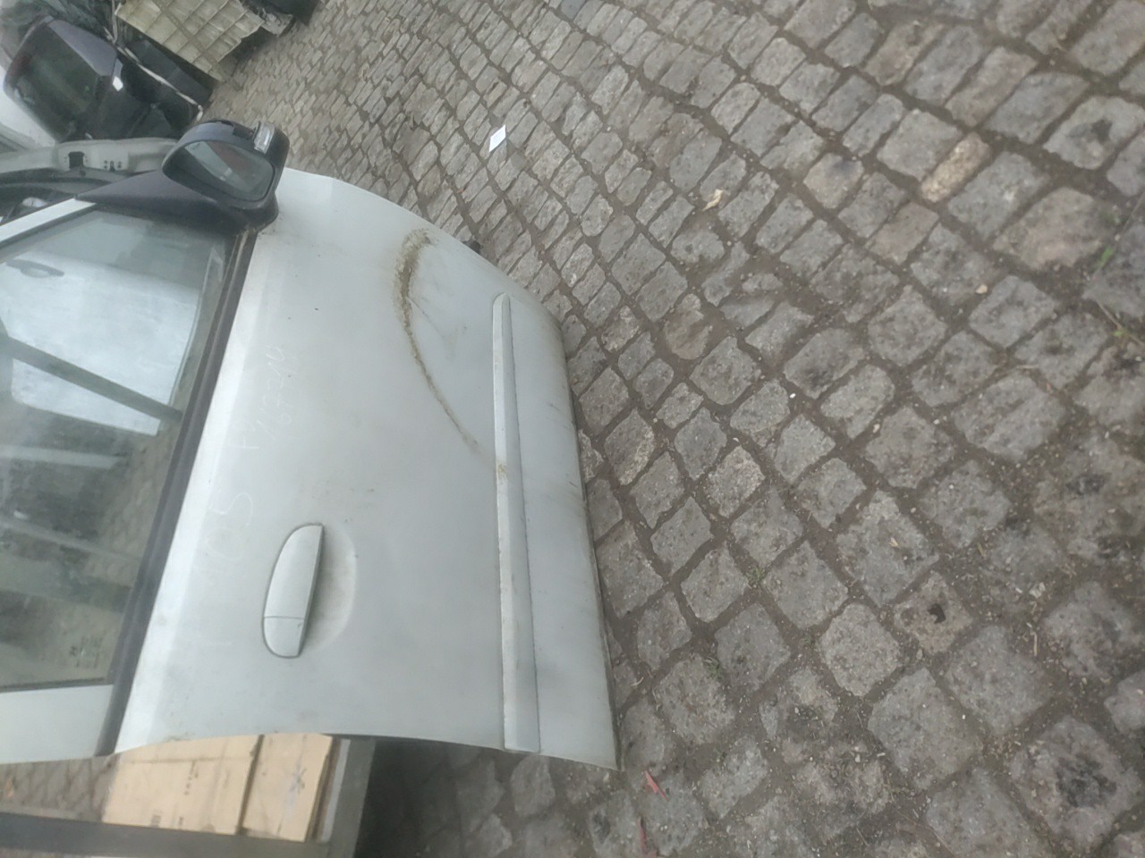 Porta Frente Direita com Acessorios HYUNDAI i10 (PA) | 07 -  Imagem-4 Porta Frente Direita com Acessorios HYUNDAI i10 (PA) | 07 -  Imagem-4