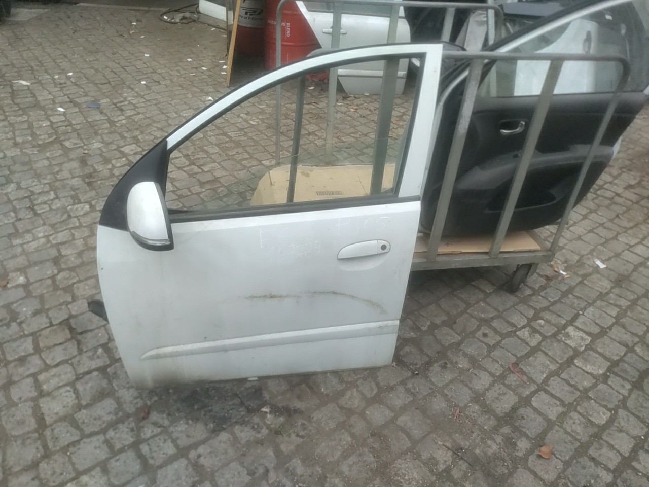 Porta Frente Esquerda com Acessorios HYUNDAI i10 (PA) | 07 - 