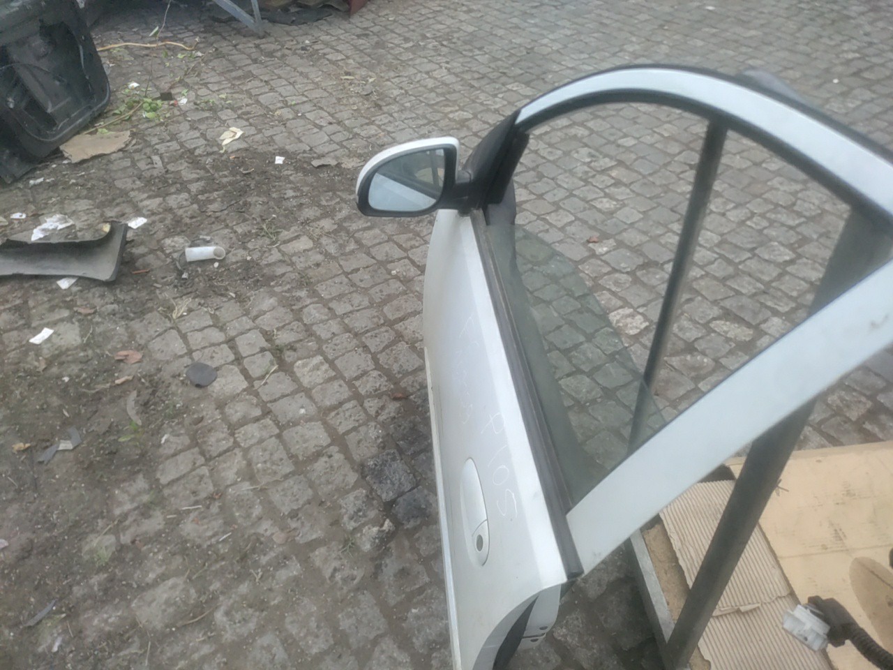 Porta Frente Esquerda com Acessorios HYUNDAI i10 (PA) | 07 -  Imagem-2 Porta Frente Esquerda com Acessorios HYUNDAI i10 (PA) | 07 -  Imagem-2