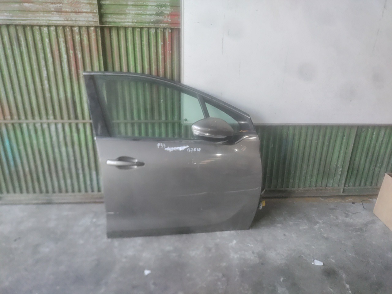 Porta Frente Direita com Acessorios PEUGEOT 208 I (CA_, CC_) | 12 - 