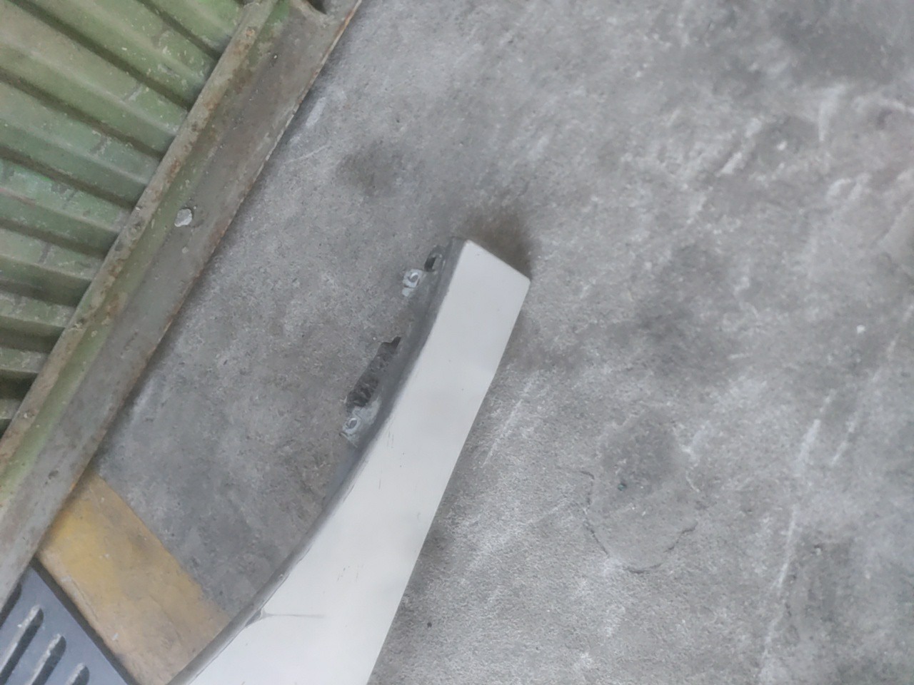 Guarda Lamas Frente Direito BMW i3 (I01) | 13 -  Imagem-5 Guarda Lamas Frente Direito BMW i3 (I01) | 13 -  Imagem-5