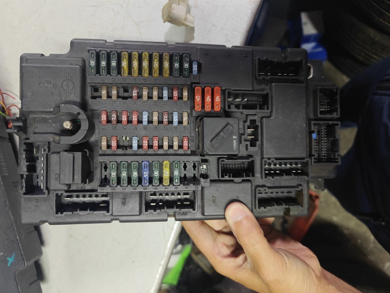 Caixa de Fusiveis / Reles / BSI / SAM MINI MINI PACEMAN (R61) | 12 - 16 Imagem-4