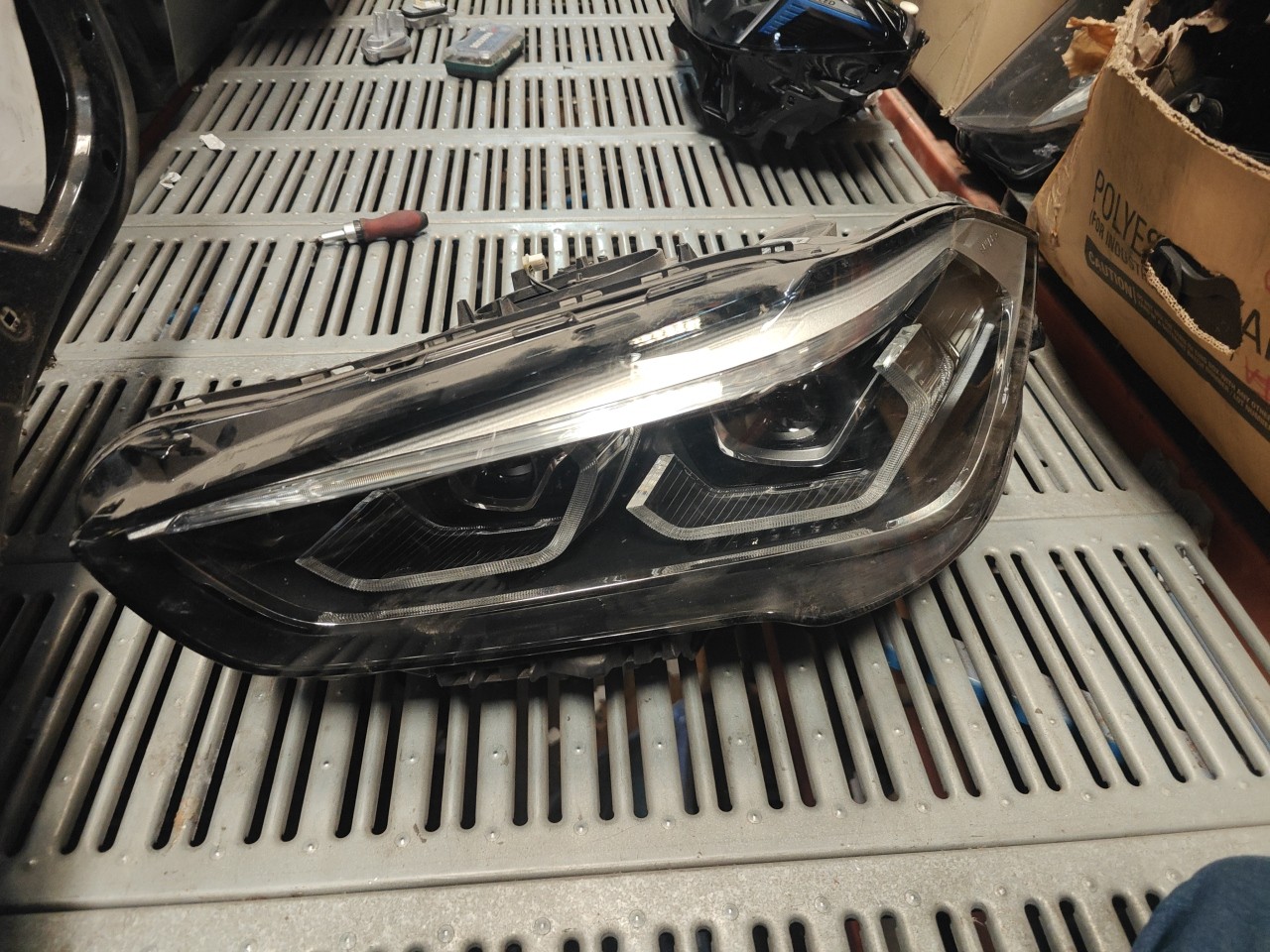 Farol Frente Esquerdo / Otica Esquerda BMW X1 (F48) | 14 - 