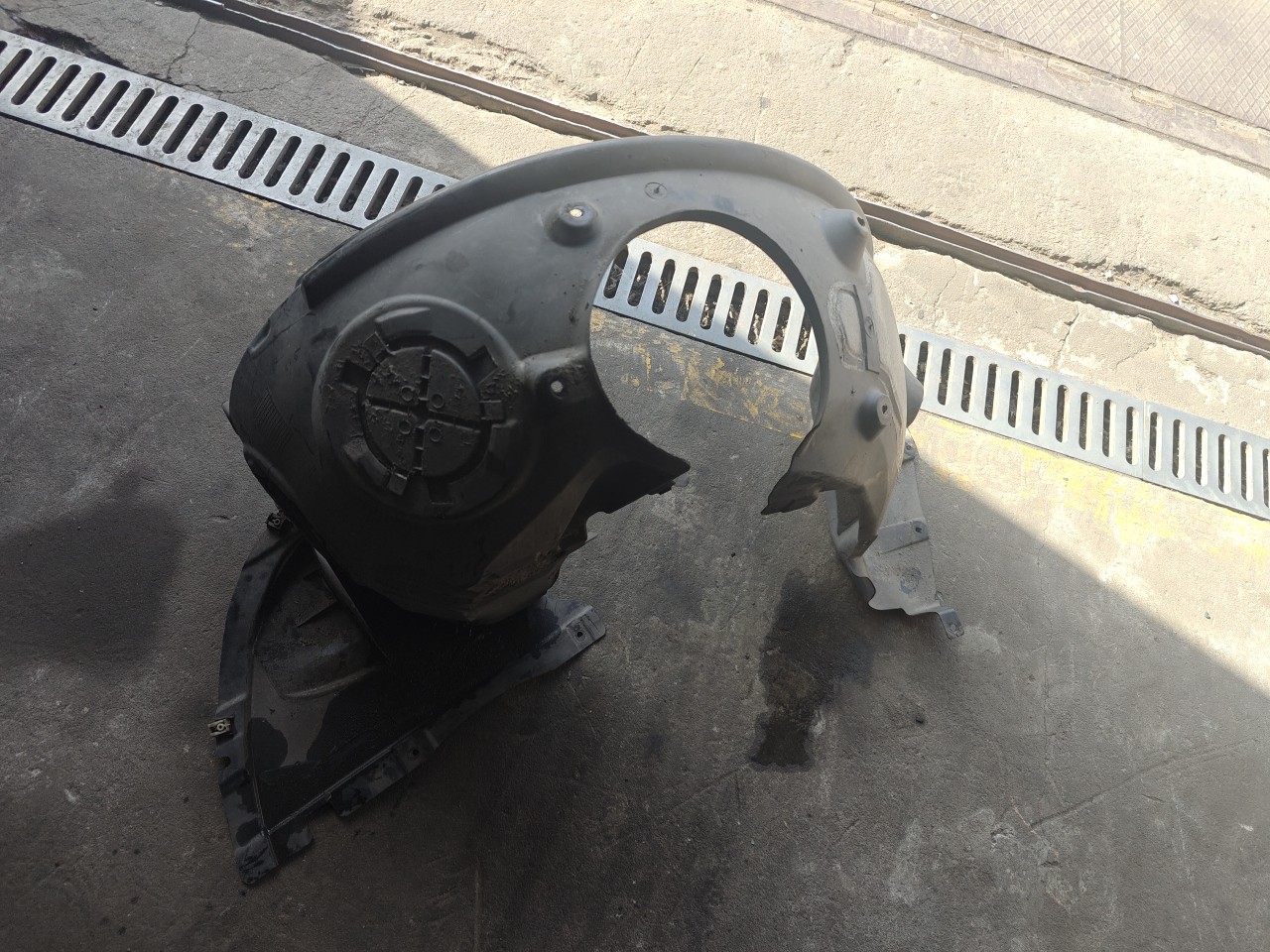 Cava de Roda Frente Direita resguardo MINI MINI (F56) | 13 - 