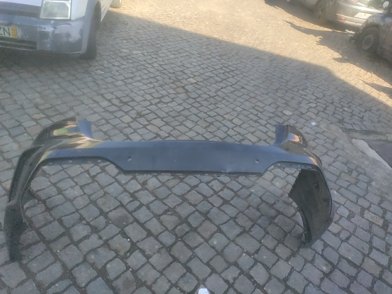 Parachoques Trás / Para Choques traseiro nu RENAULT Clio II (BB0/1/2_, CB0/1/2_)