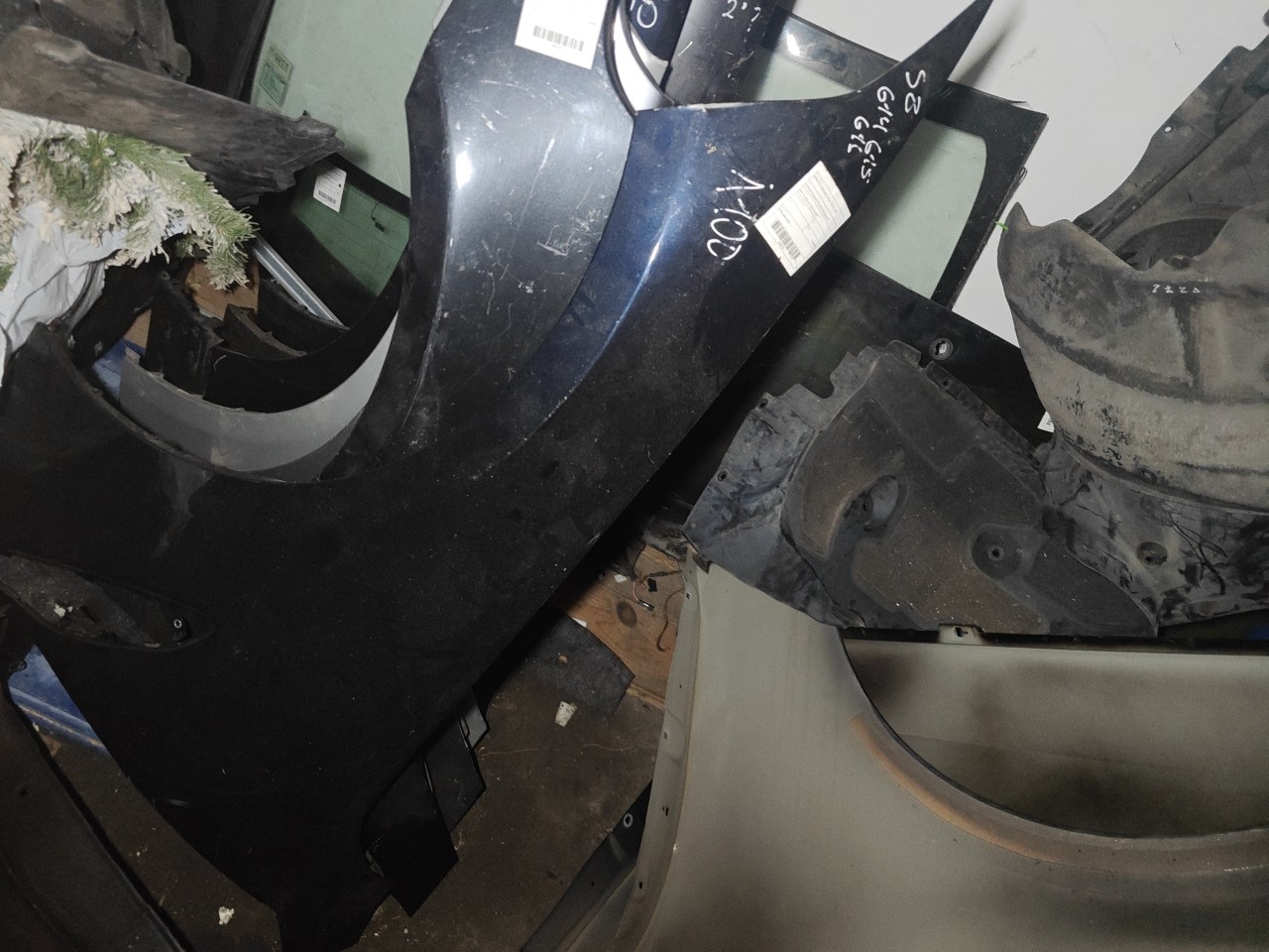 Guarda Lamas Frente Esquerdo BMW 8 Cabriolet (G14, F91) | 18 - 