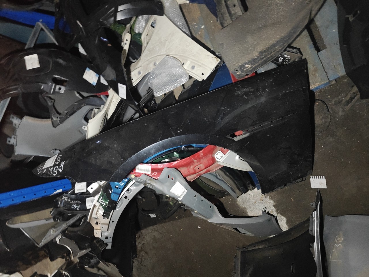Left Fender BMW 6 (E63) | 03 - 10