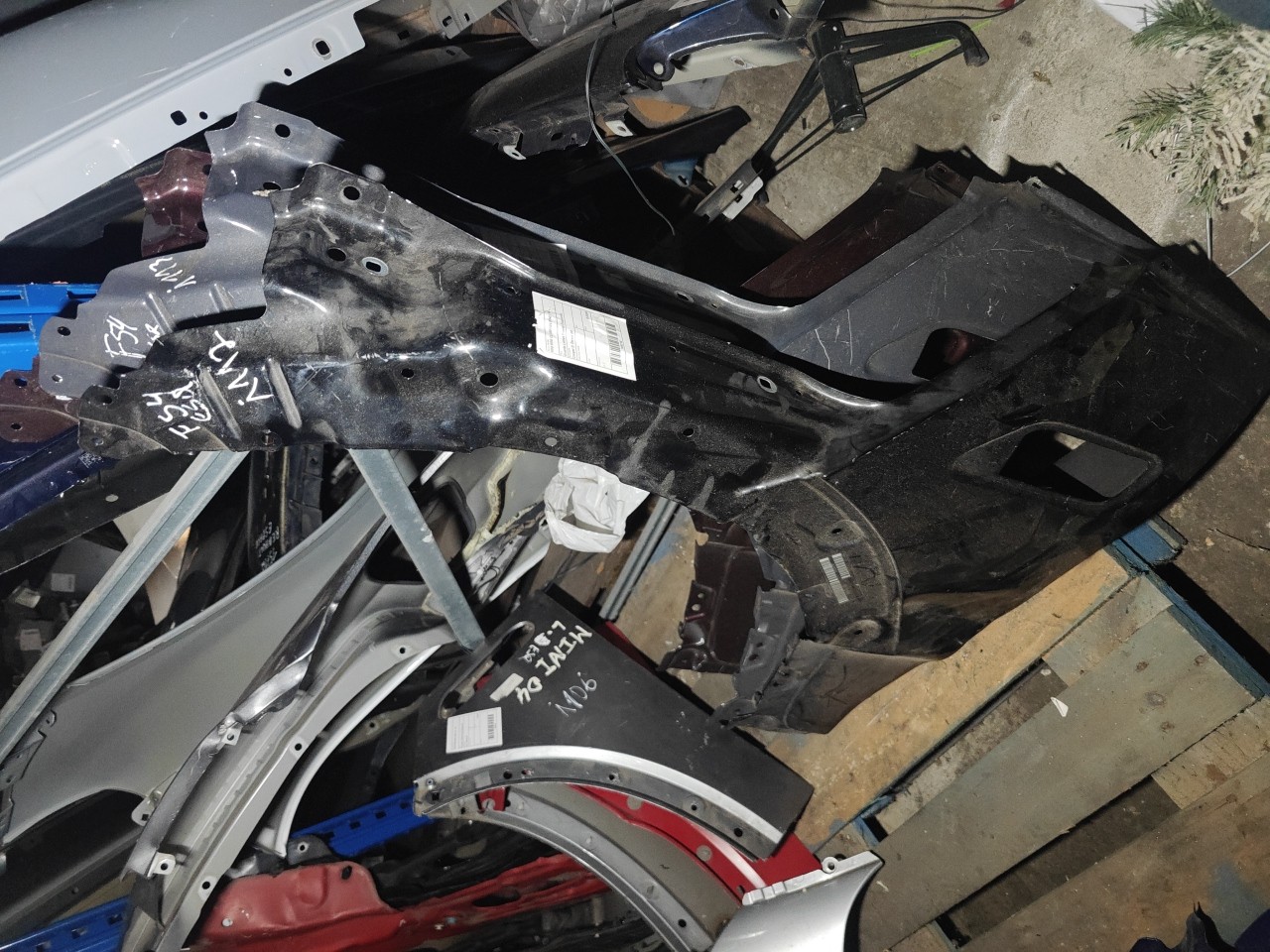 Left Fender MINI MINI CLUBMAN (F54) | 14 - 