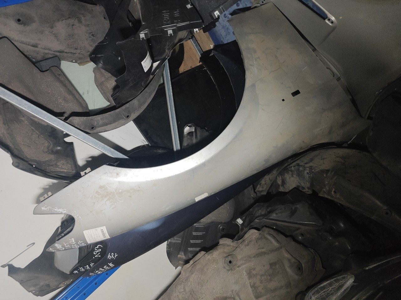 Guarda Lamas Frente Direito BMW 7 (E65, E66, E67) | 01 - 09