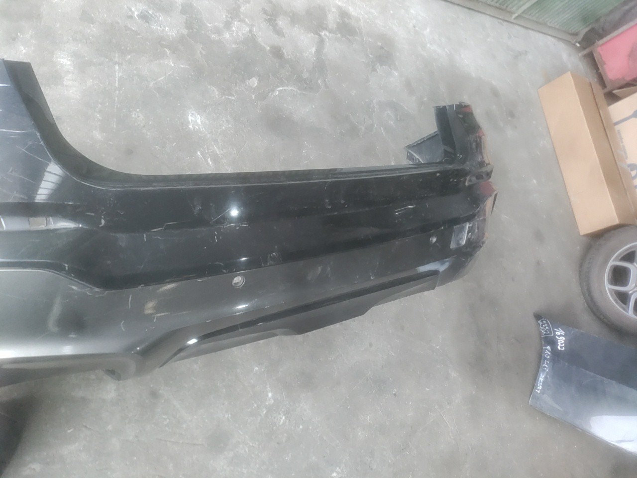 Parachoques Trás / Para Choques traseiro nu BMW X4 (F26) | 13 - 18 Imagem-3 Parachoques Trás / Para Choques traseiro nu BMW X4 (F26) | 13 - 18 Imagem-3