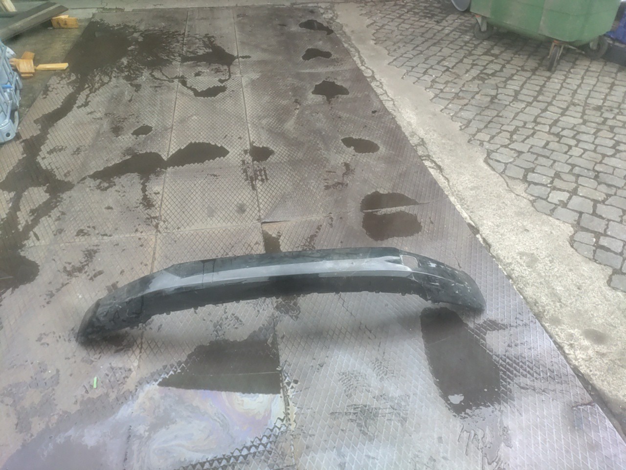 Friso Central do Parachoques Frente MINI MINI COUNTRYMAN (F60) | 16 - 