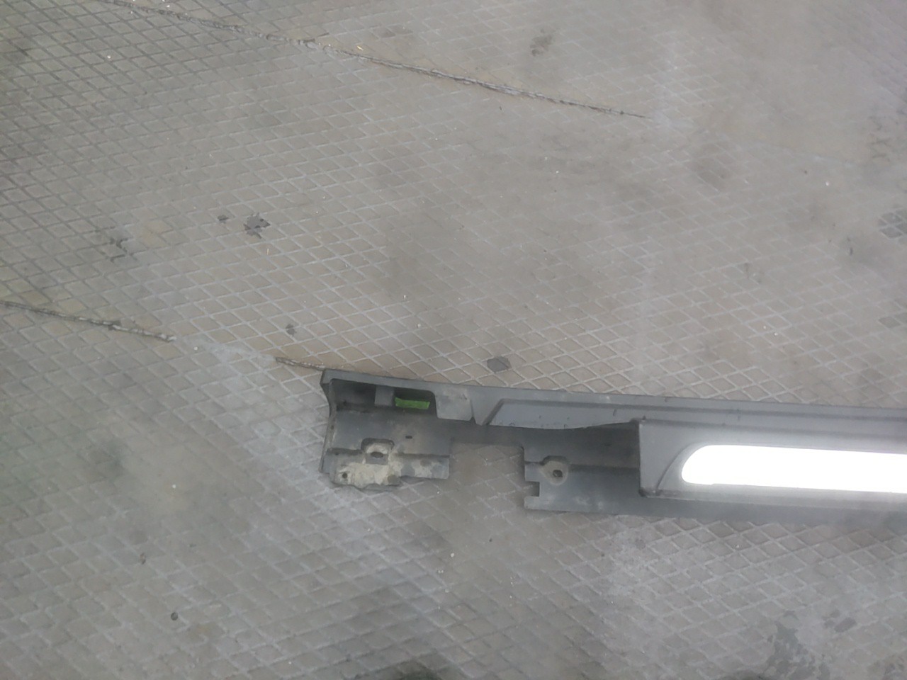 Embaladeira Direita plastico MINI MINI (F56) | 13 -  Imagem-11