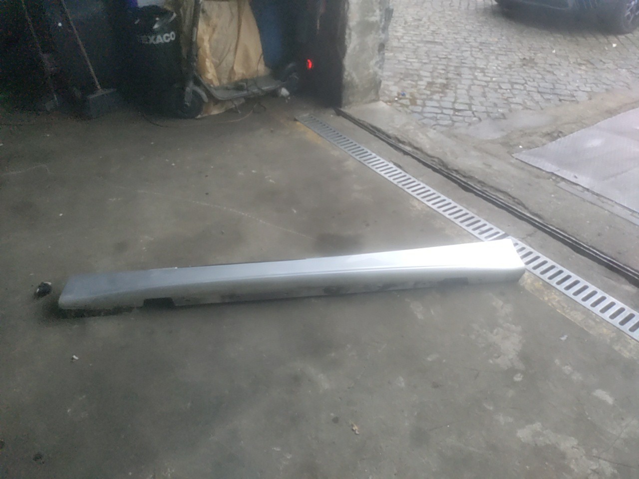 Embaladeira Esquerda plastico BMW 1 (E87) | 03 - 13