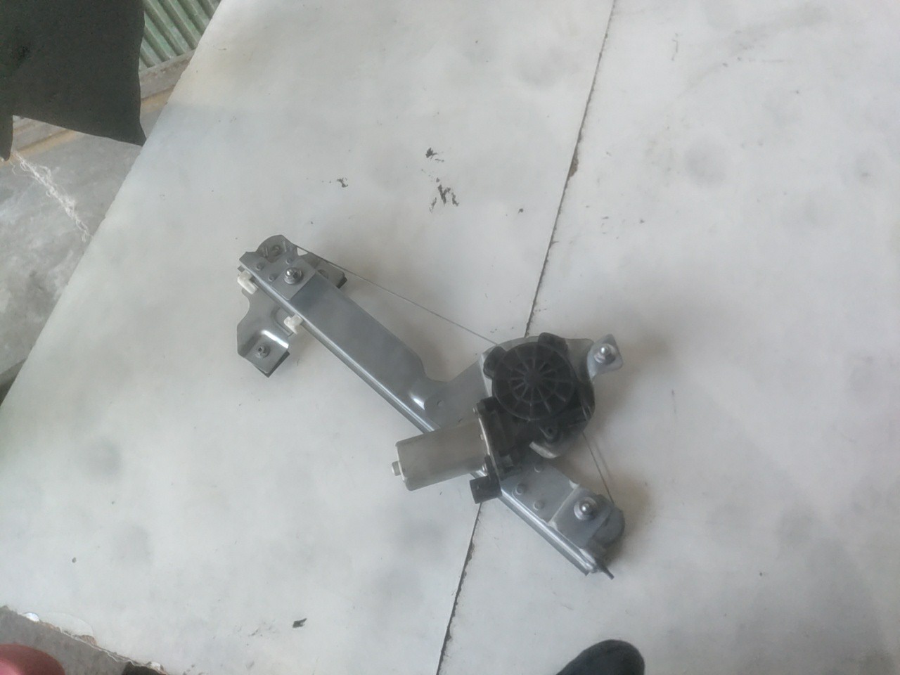 Elevador de Vidro Tras Direito DACIA DUSTER (HS_) | 10 - 18