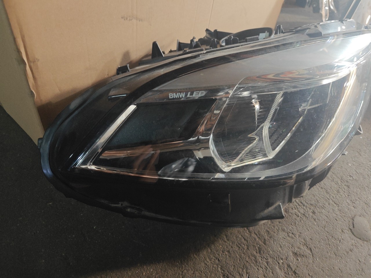 Farol Frente Direito / Otica Direita BMW 1 (F40) | 19 -  Imagem-1