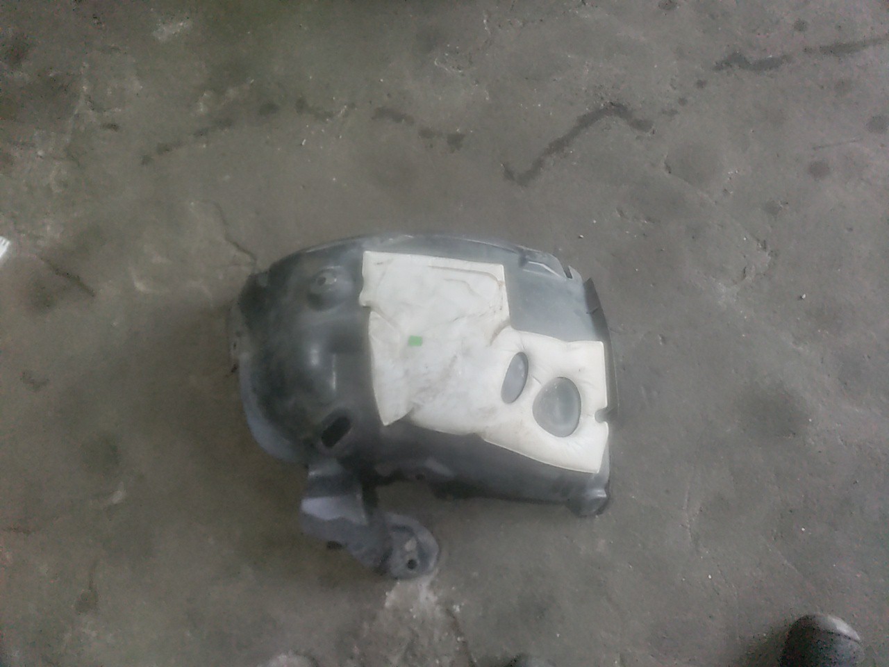 Parte de Trás da Cava de Roda Frente Direita RENAULT MEGANE III Grandtour (KZ0/1) | 08 - 