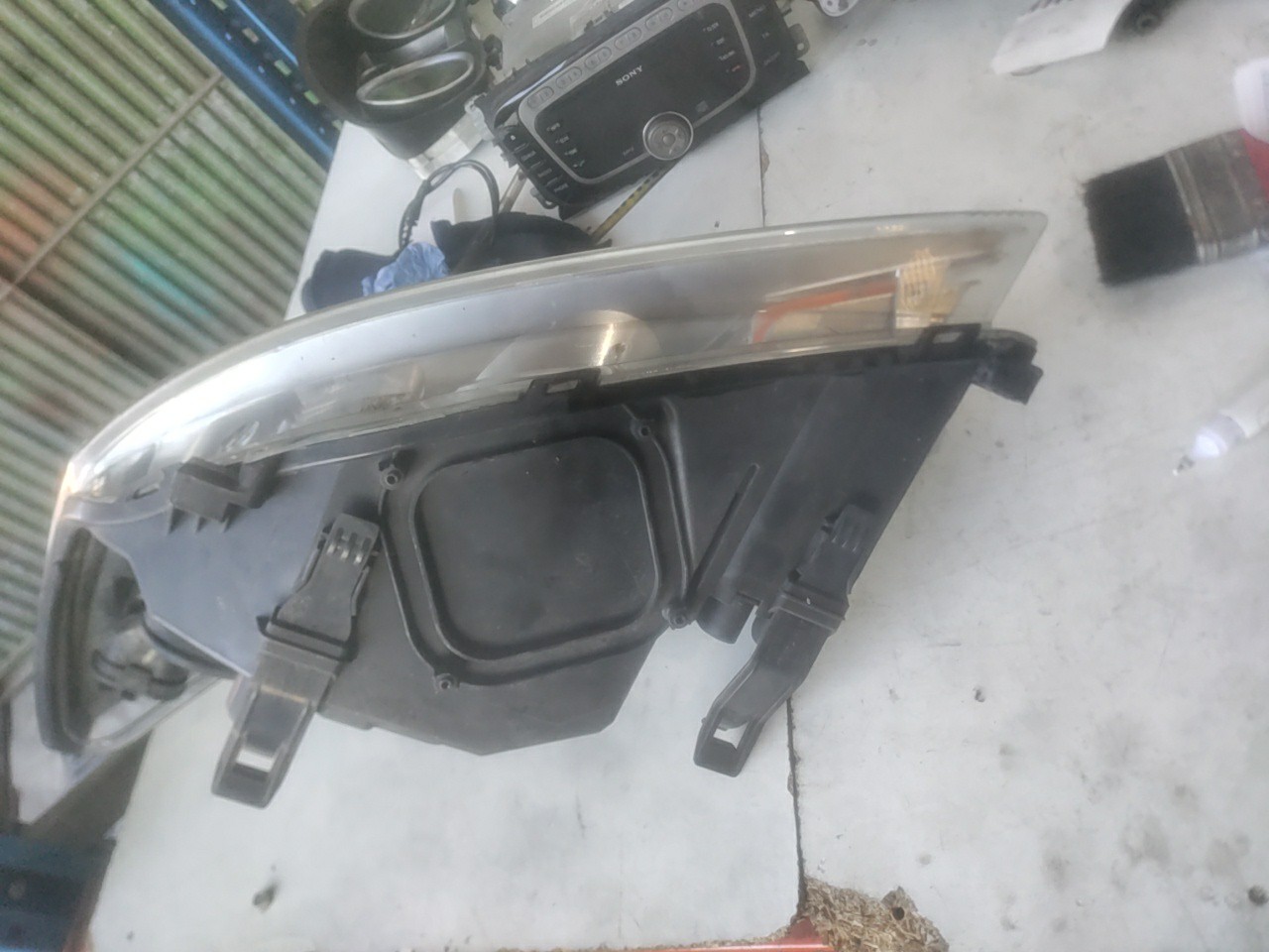 Farol Frente Direito / Otica Direita FORD FOCUS II Turnier (DA_, FFS, DS) | 04 - 12 Imagem-5 Farol Frente Direito / Otica Direita FORD FOCUS II Turnier (DA_, FFS, DS) | 04 - 12 Imagem-5