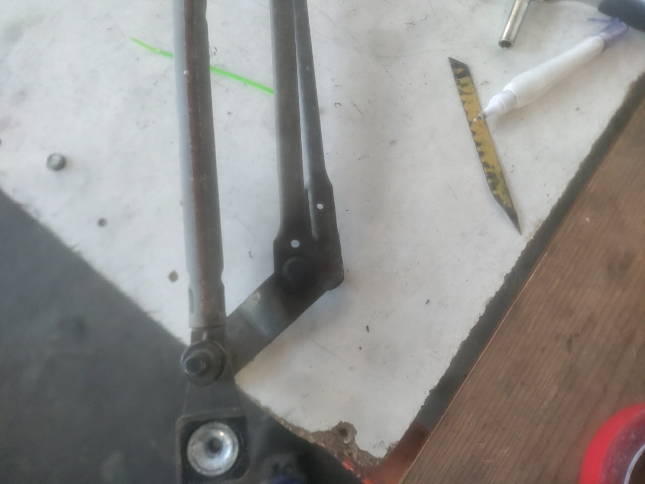 Motor de Escovas da Frente FORD FOCUS II Turnier (DA_, FFS, DS) | 04 - 12 Imagem-1 Motor de Escovas da Frente FORD FOCUS II Turnier (DA_, FFS, DS) | 04 - 12 Imagem-1