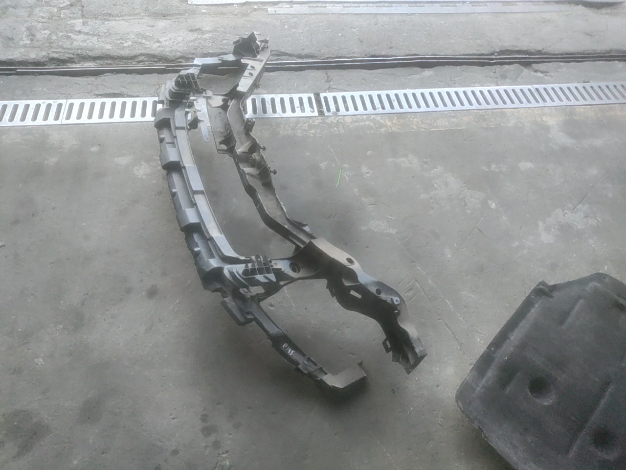 Frente em Fibra ou Chapa FORD FOCUS II Turnier (DA_, FFS, DS) | 04 - 12