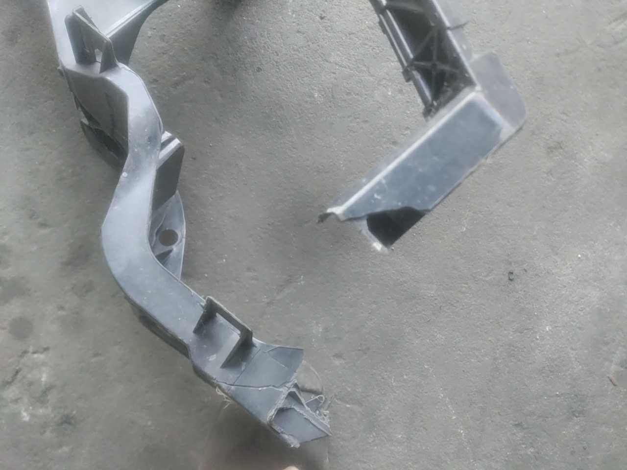 Frente em Fibra ou Chapa FORD FOCUS II Turnier (DA_, FFS, DS) | 04 - 12 Imagem-6 Frente em Fibra ou Chapa FORD FOCUS II Turnier (DA_, FFS, DS) | 04 - 12 Imagem-6